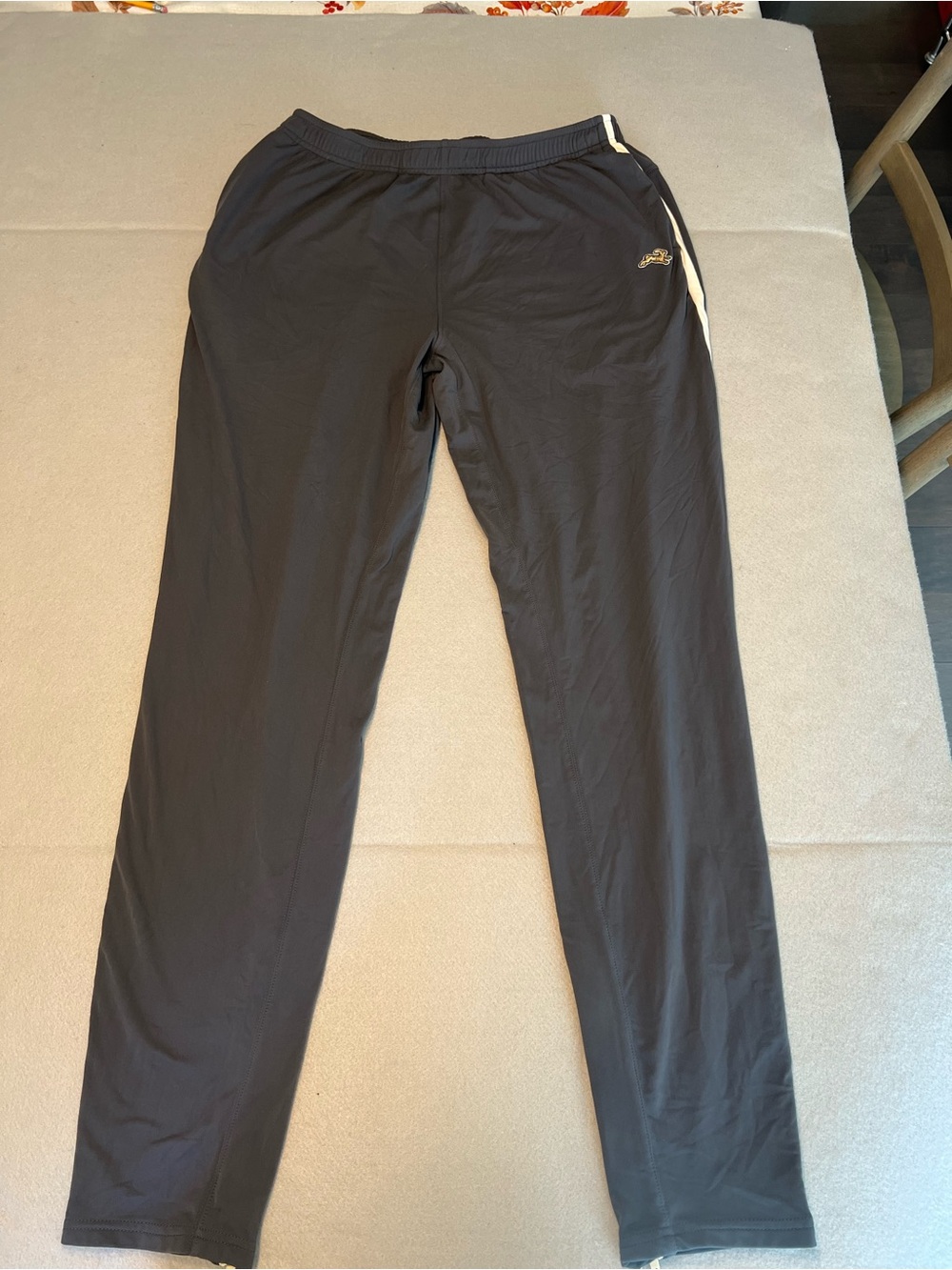 Tracksmith Men Track Pants Joggers Gray Zip Pockets Size M